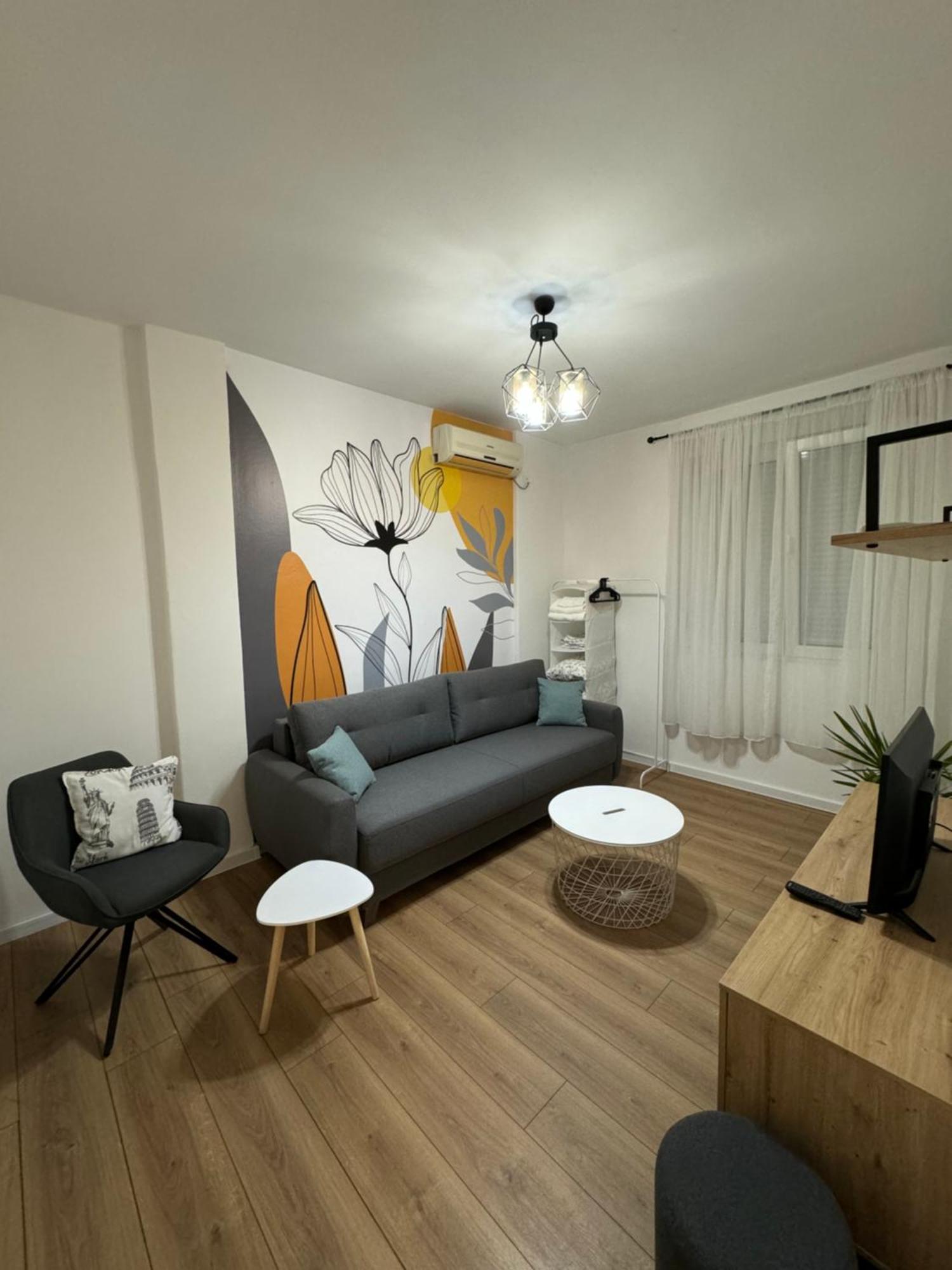 Eleven Appartement Podgorica Buitenkant foto